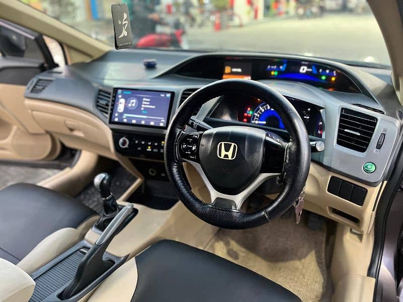 Honda Civic VTi 2012 7