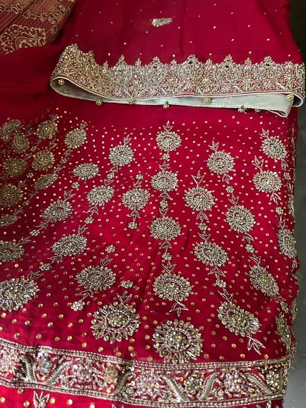 bridal lehnga for urgent sale 7