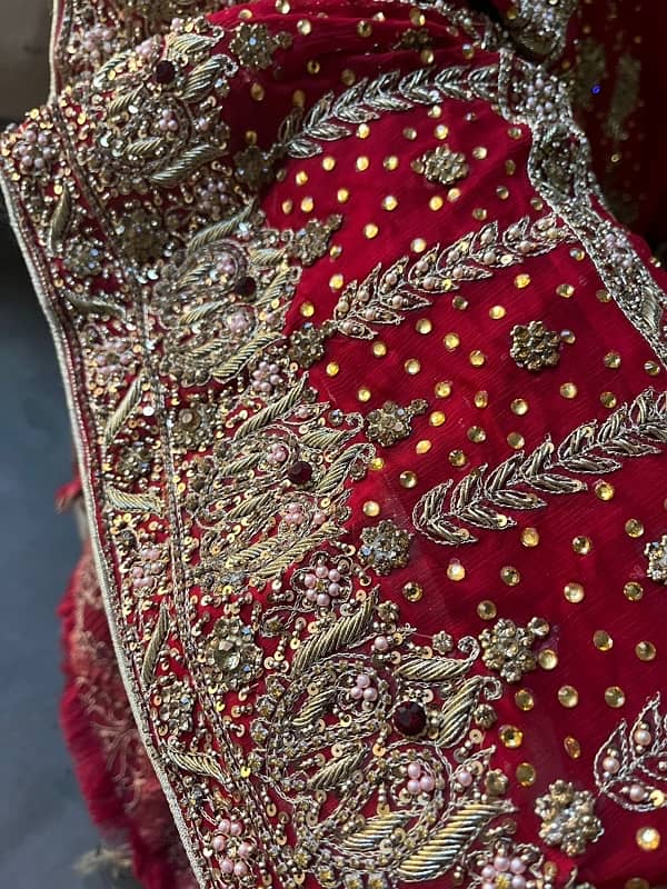 bridal lehnga for urgent sale 9