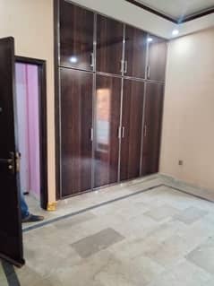 Upper portion for rent 2bad attach TV launch kitchen bathroom marble flooring woodwork good location man apruch