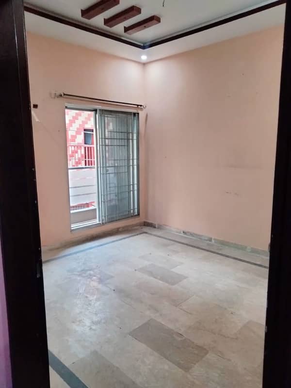 Upper portion for rent 2bad attach TV launch kitchen bathroom marble flooring woodwork good location man apruch 14