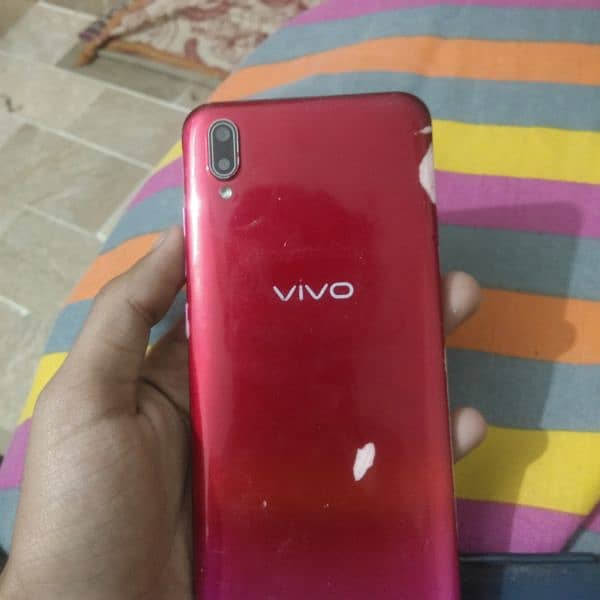 vivo y93s 4 GB ram 128 GB ROM dual sim pta apporoved 3