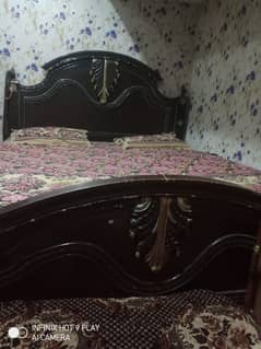 bed, dressing and showcase for sale urgently