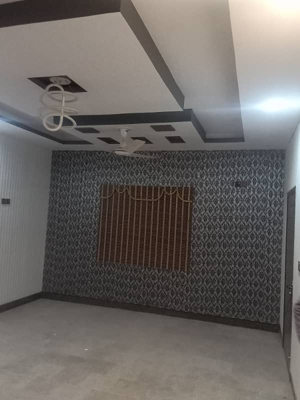 Portion 3 Beds DD West Open 2nd Floor in Block 11 Gulistan e Jauhar 3