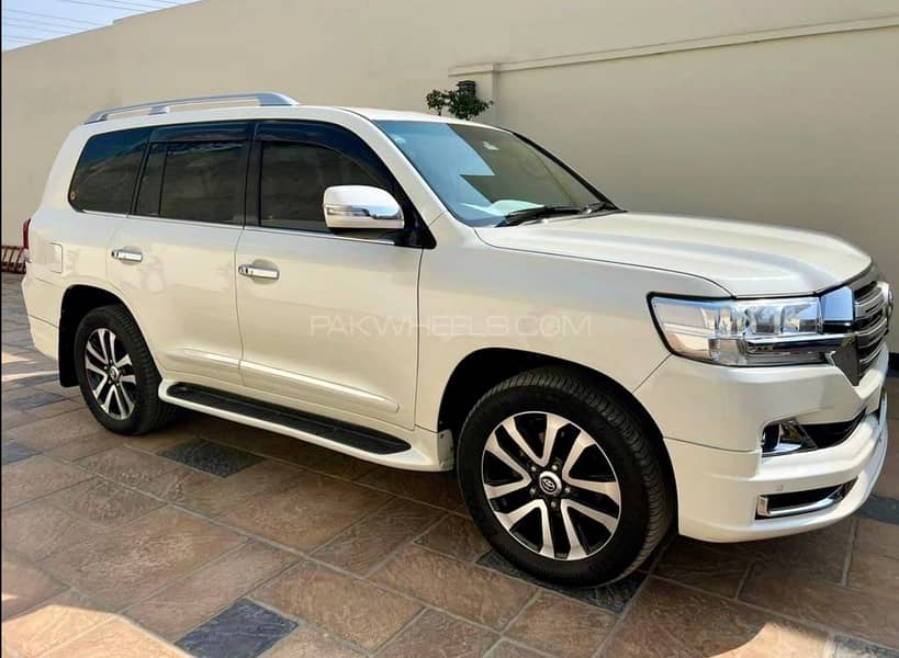 Toyota Land Cruiser 2011 6