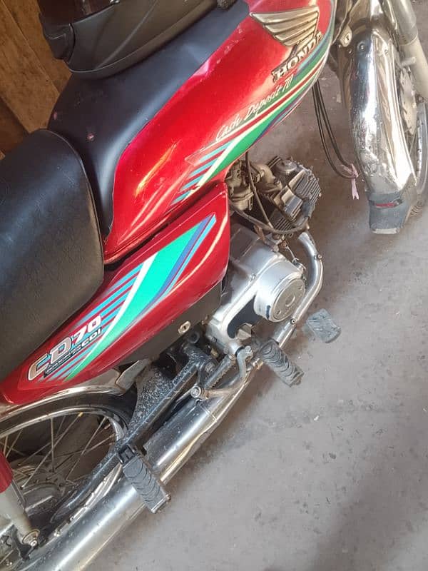 Honda 70 2016 model condition 10 by 9 all okay hai 3