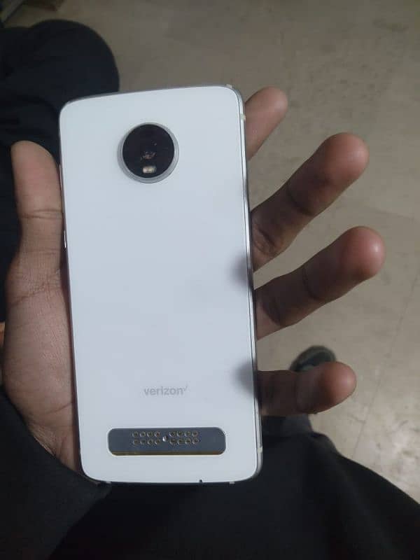 Moto z3 and z4 for sell pta approved 2