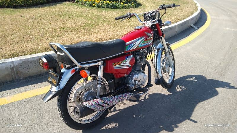 Honda CG 125 2023 8