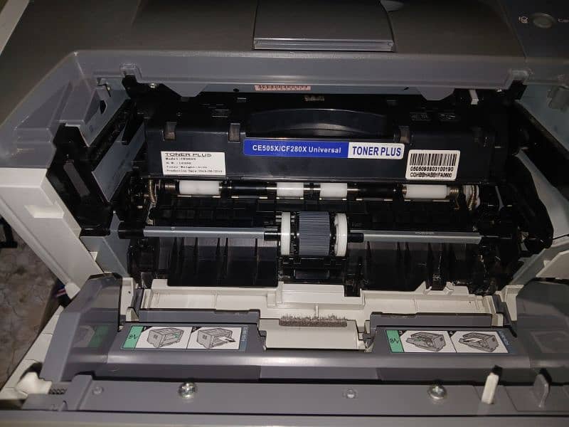 Canon LBP 6300dn Printer 2