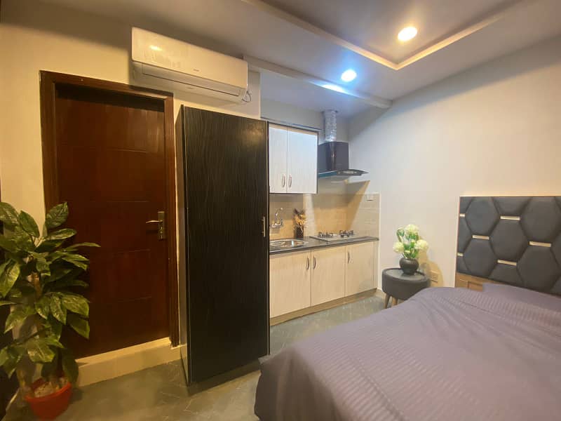 Studio furnished apartment available for rent par day in Gulberg green Islamabad 1