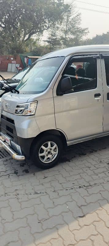 Daihatsu Hijet 2024 2