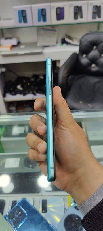 OnePlus 8t 8GB 128GB pta approved 5