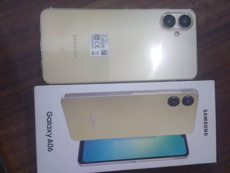 Samsung A06 4 64 Gold 3