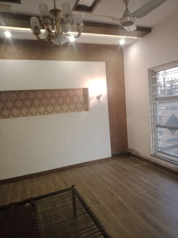 10 Marla House For Sale In Paragon City Lahore 14