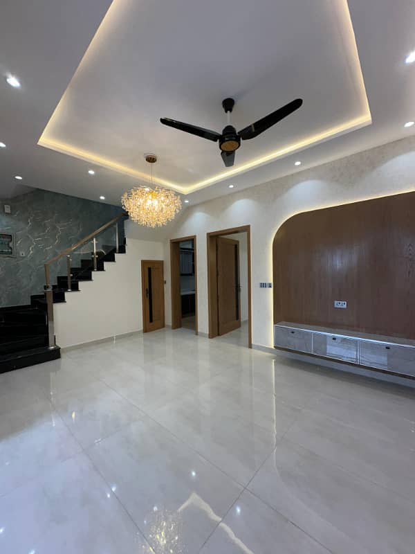 5 Marla Brand New Modern House Available For Sale IN Lake City Sector M-7 3