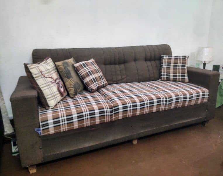 5 Seater Jutte Sofa set Exchange possible 1