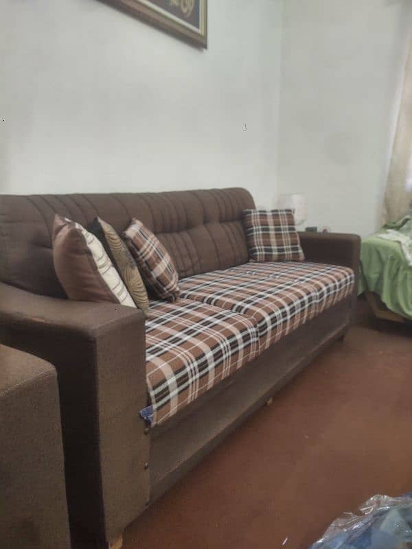 5 Seater Jutte Sofa set Exchange possible 3