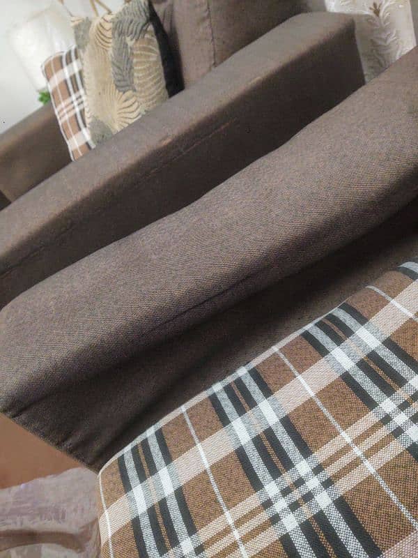 5 Seater Jutte Sofa set Exchange possible 8