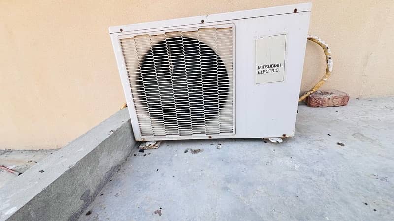 AC for sale urgent 2