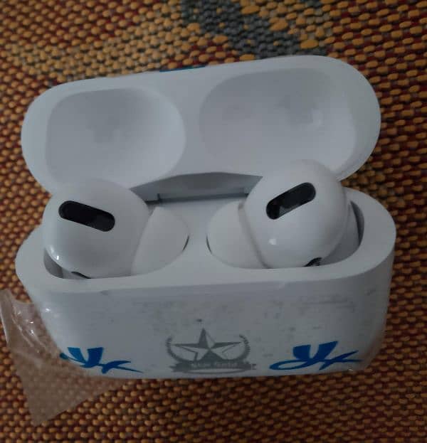 New hi power earbudes 1