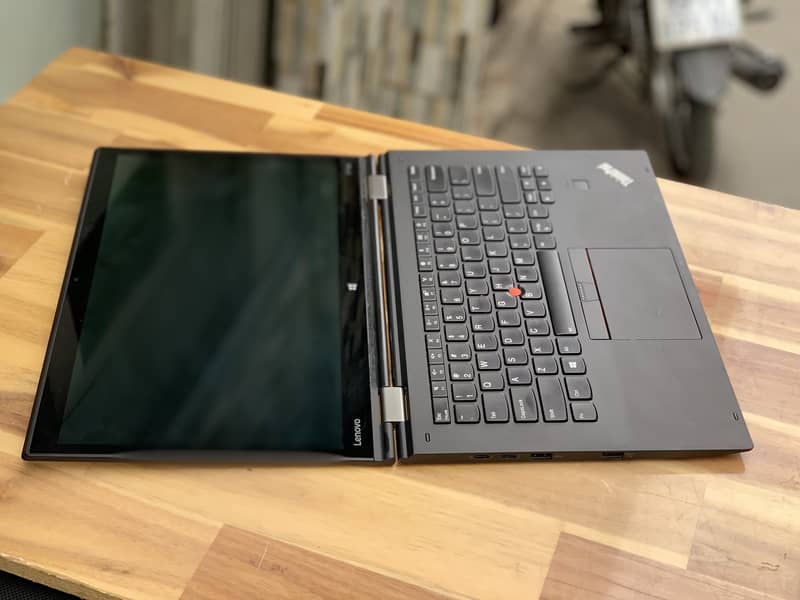 LENOVO X1 YOGA | i5 7TH GEN | TOUCH SCREEN 360 WITH PEN | SLIM LAPTOP 1