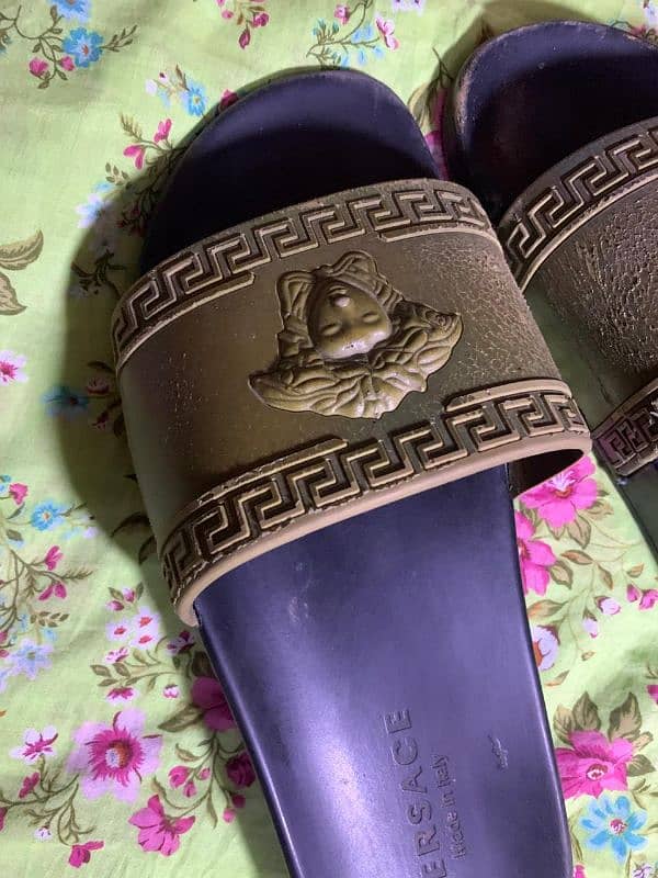 VERSACE SLIPPERS FOR MEN 0