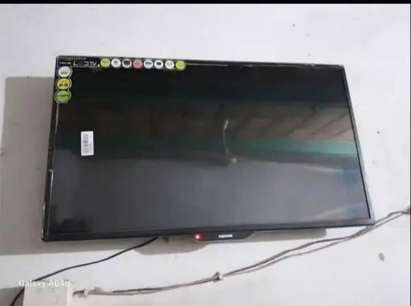 Samsung LED 32 inch bina net wali hy 2