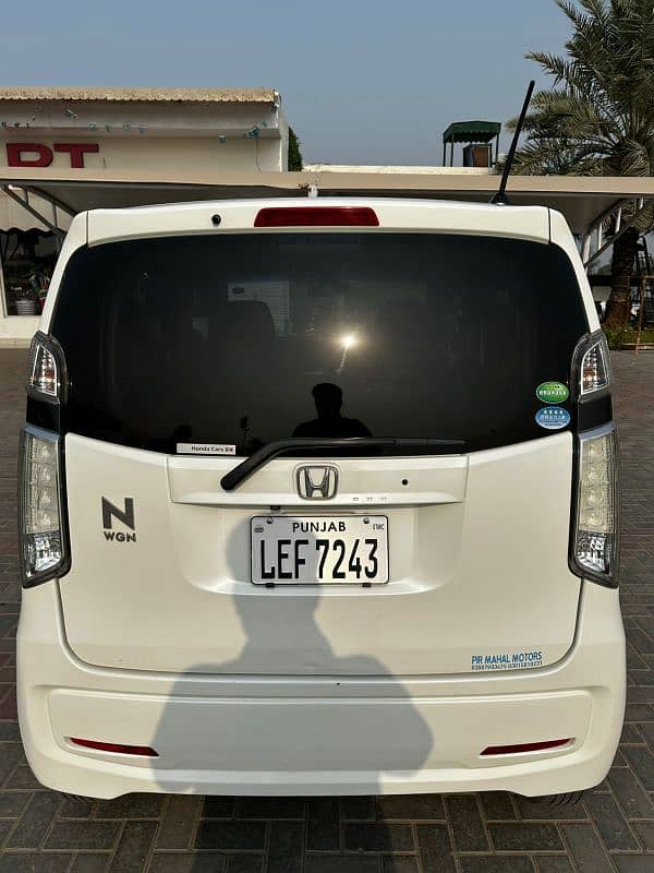 Honda N Wgn 2014 1