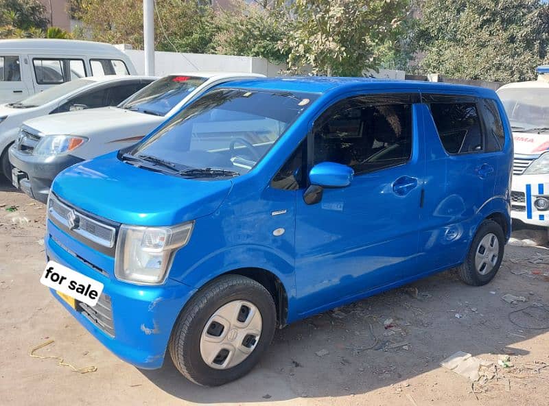 Suzuki Wagon R 2017 4