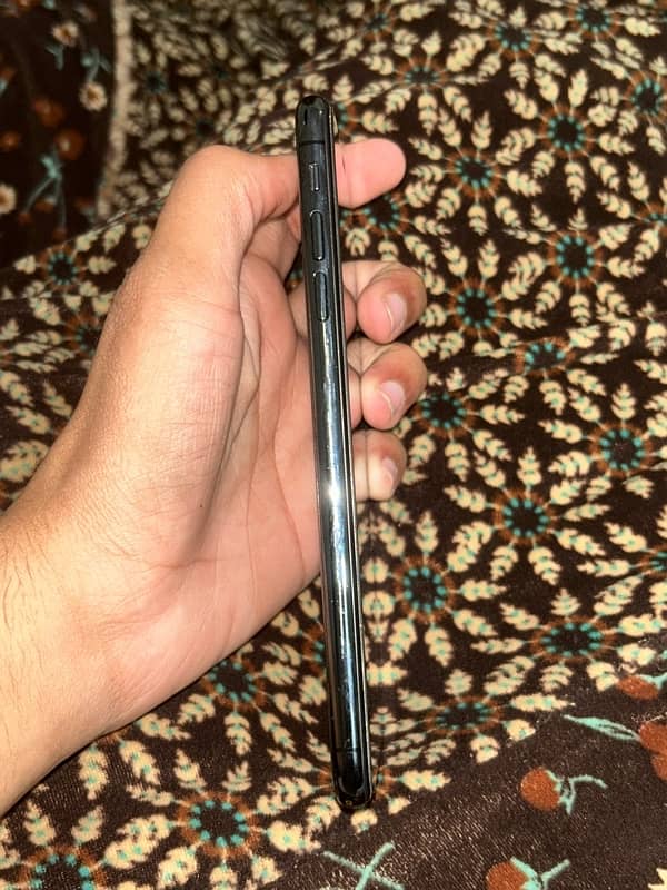 iphone xsmax 64 gb jv black 5