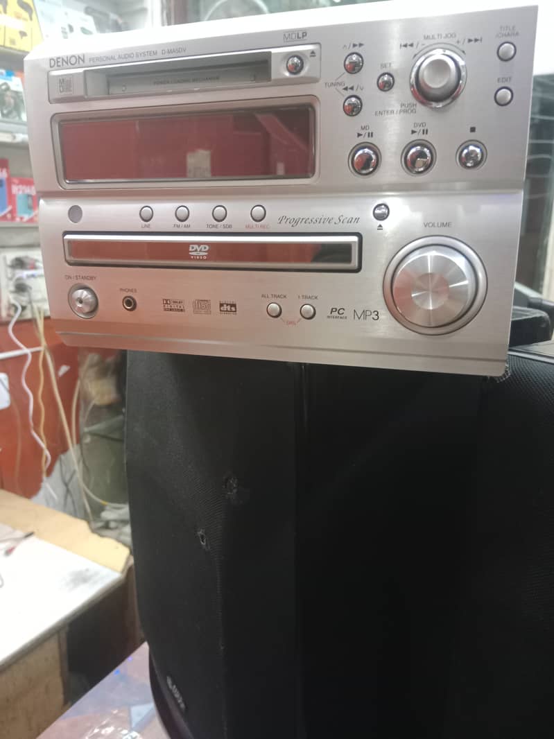 DENON AMPLIFIRE WITH KENWOOD JAPANI SPEAKERS FOR SALE FULL SET 4