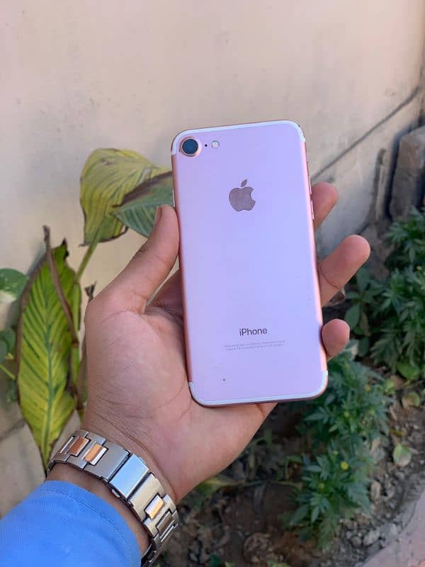 iPhone 7 factory unlock 4