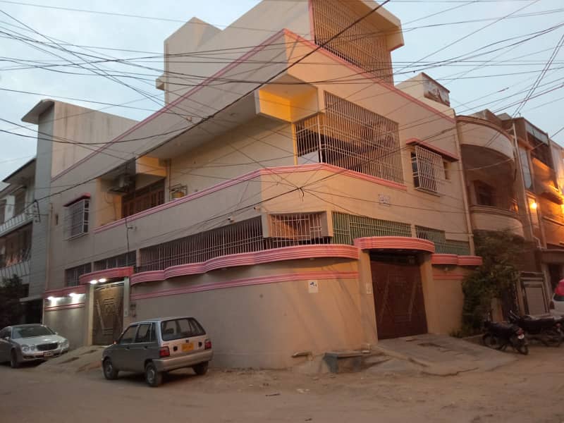 SECTOR 11-C/3 BEAUTIFUL GROUND PLUS ONE, 60 X 36 CORNER, 36 WIDE ROAD, ROAD SE UNCHA, NORTH KARACHI 12