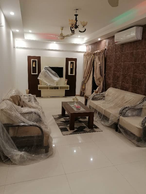 AUTHORISED DEAL Fully Furnished Apartment For Rent For Long Term Only MAJESTIC PLAZA 0