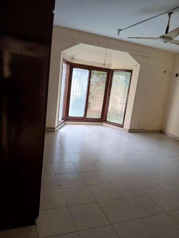 1000 Yards Bungalow For Rent Silent Commercial Or Residential 12