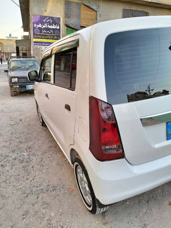 Suzuki Wagon R 2021 4