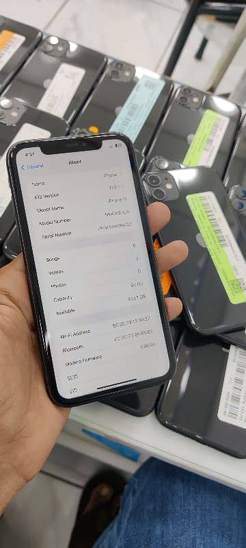 iphone 11 64gb JV quantity available VIP PRICE 4