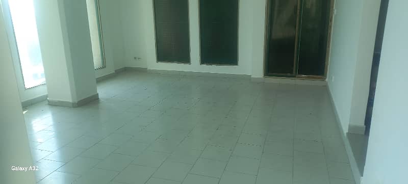 OFFICE FOR RENT IN GULBERG III 7