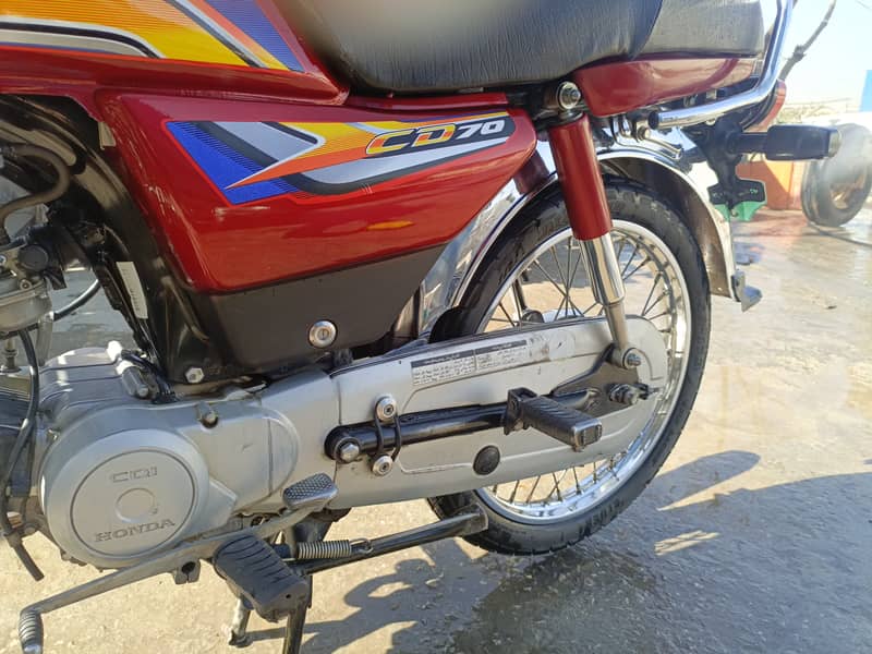 Honda CD 70 2018 3