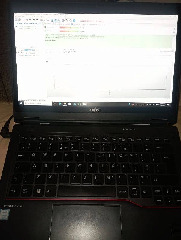 Fujitsu core i5 7th gen laptop touch and type 1