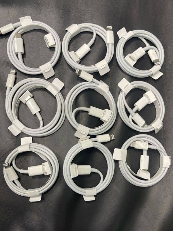 I phone 14 original cable 0