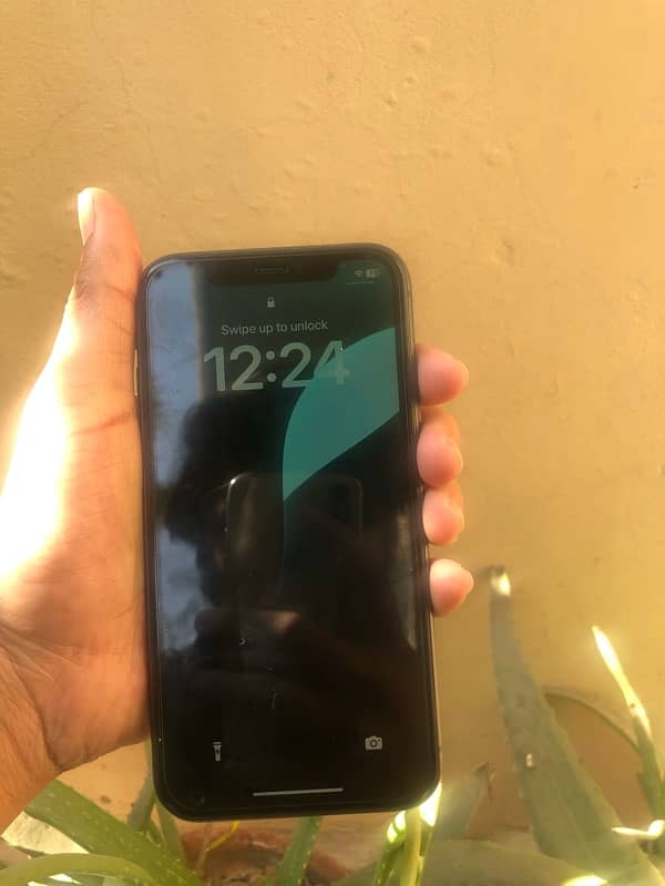 IPhone 11 Just like new Urgent sale 1