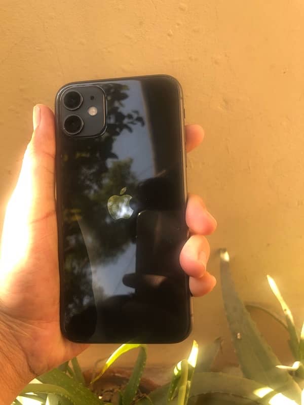 IPhone 11 Just like new Urgent sale 2