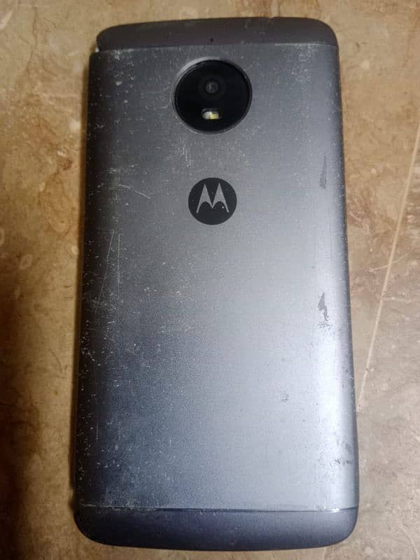 Motorola e4 plus 0