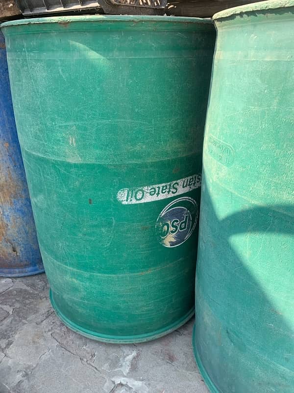 Plastic oil Drums 1