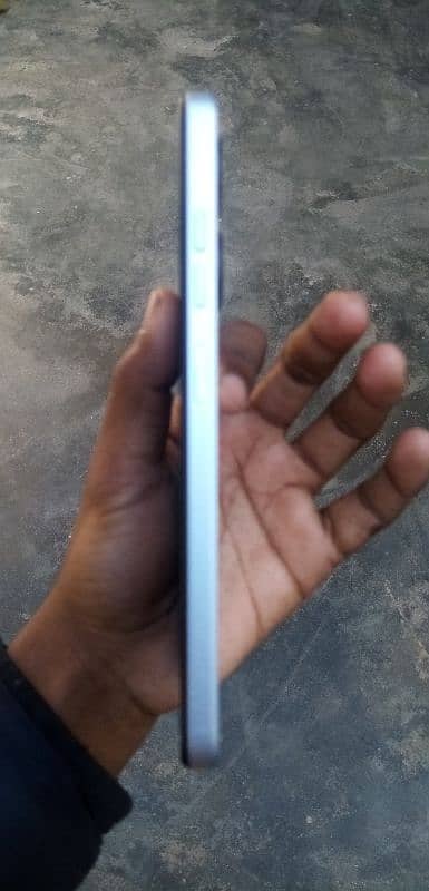 Tecno spark 20c 8gb ram 128gb rom with box 2