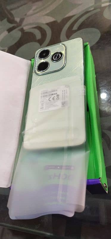 Infinix Hot 401 8/128 2