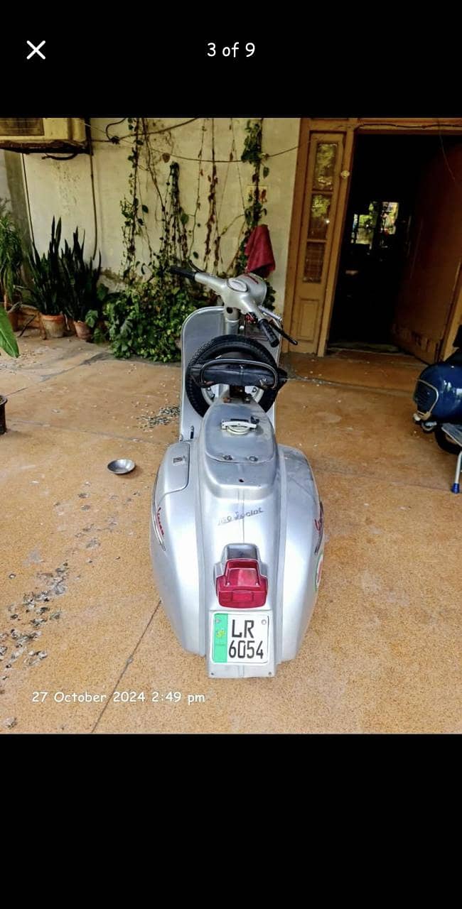 Vespa Sprint 150 | Vespa  in BIKES | SUPER LUSH CONDITION | LESS DRIVE 4