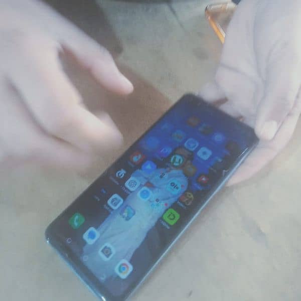 tecno mobile 10 to 10 okay used condition 3