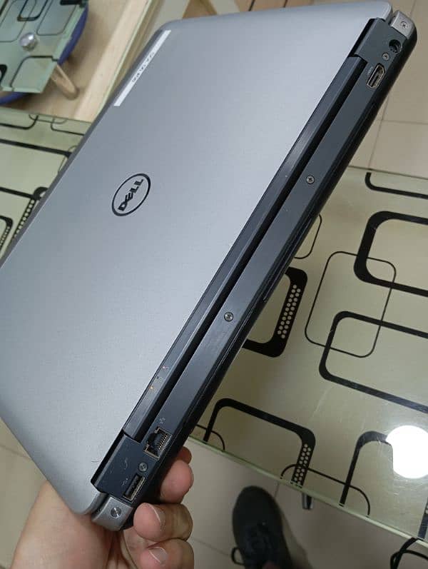 Dell Latitude e6440 (2GB AMD GRAPHICS) 4